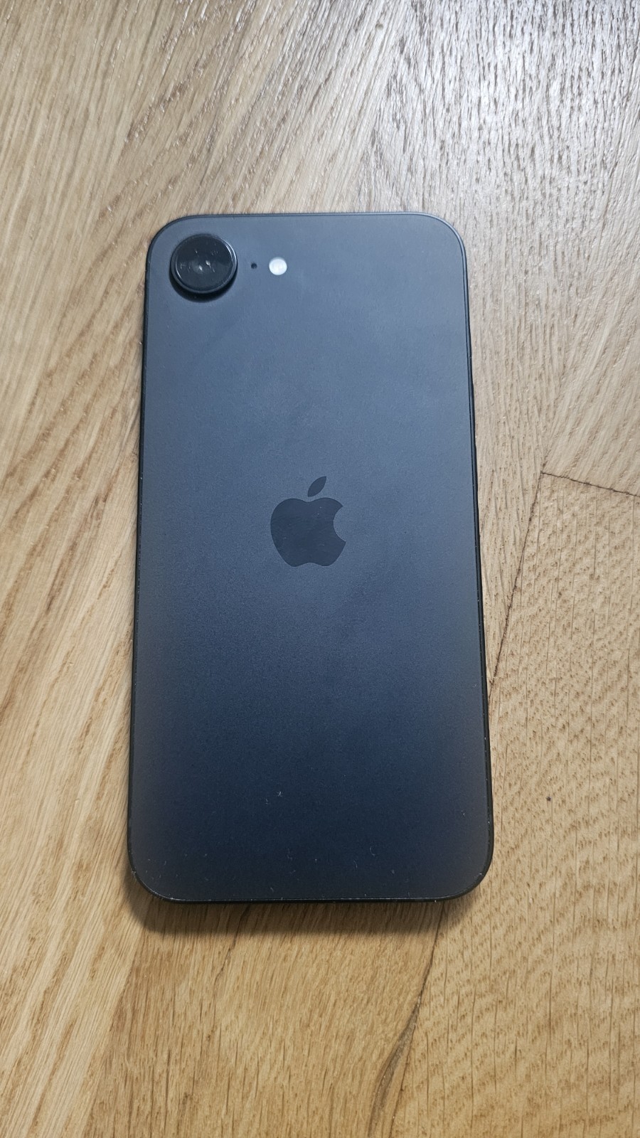 Apple iPhone 16e – 128 GB – Black (AT&T) – READ DESCRIPTION