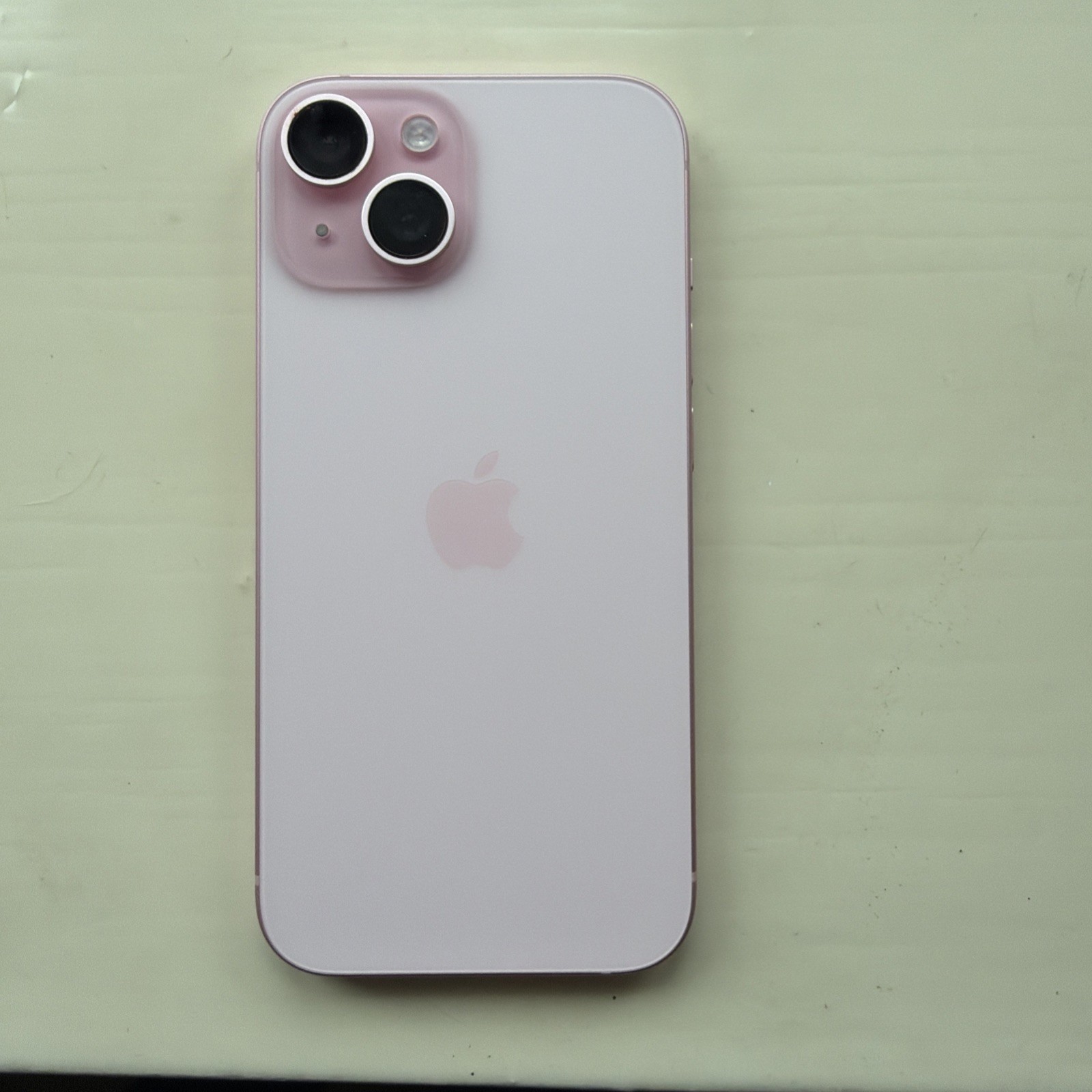Apple iPhone 15 6.1″ 128GB – (Pink) IOS AT&T (excellent condition)
