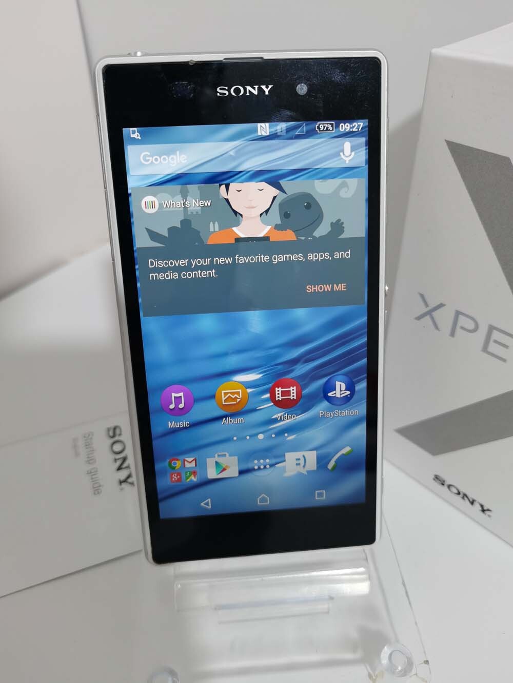 Sony Xperia Z1 C6902 – microSDXC 16GB 4G Android Smartphone (Unlocked)
