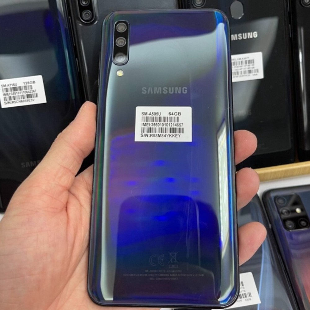 Samsung Galaxy A50 128GB fully dual SIM smartphone with original box Unlocked