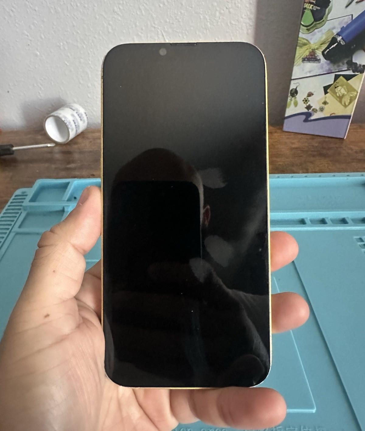 Apple iPhone 14 Plus – 128GB – Yellow – 12MP Camera – Built-In Memory