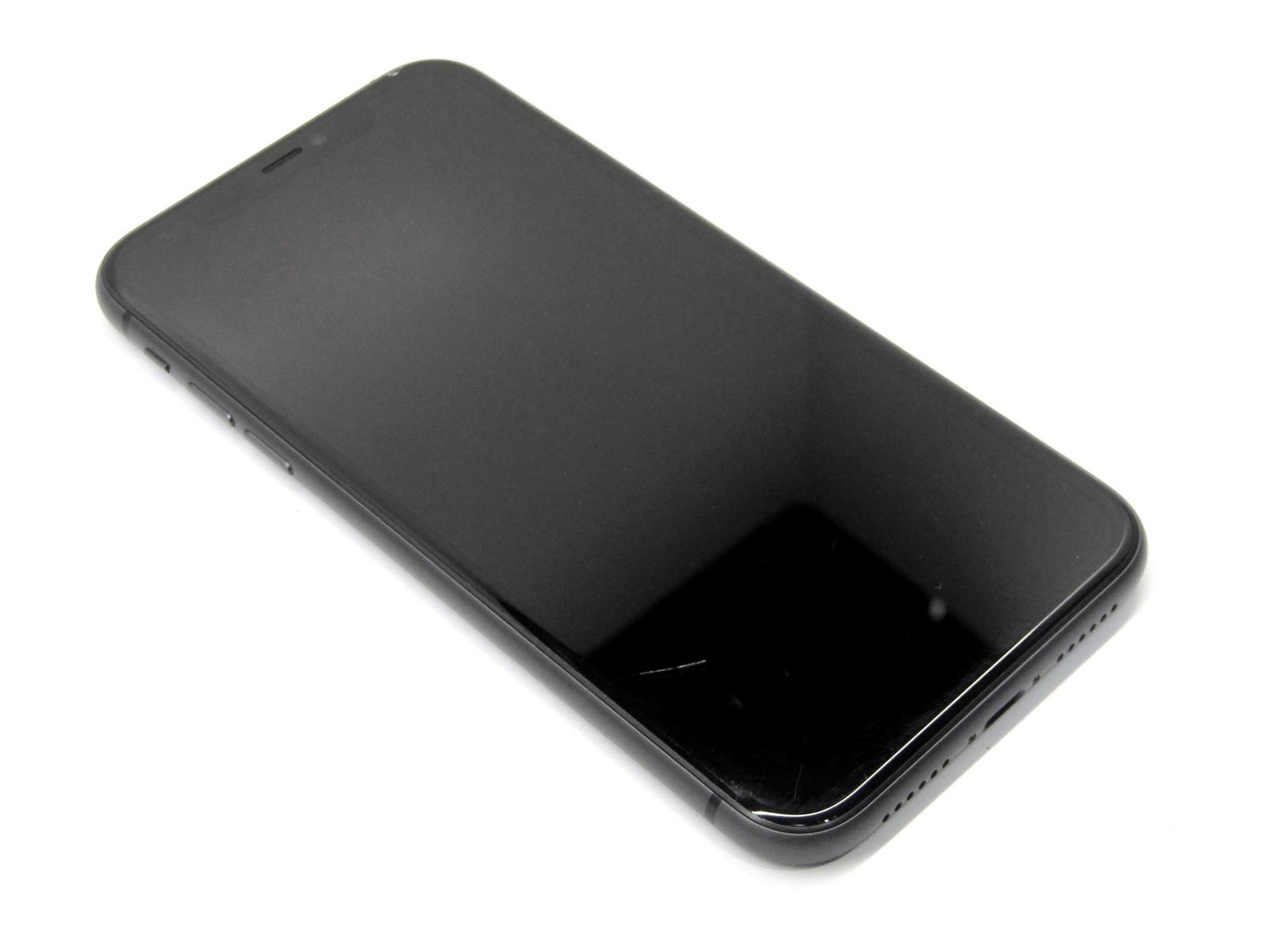 Apple iPhone 11 A2111 (12,1) 64GB 6.1″ | Verizon | Black | Health: 77%