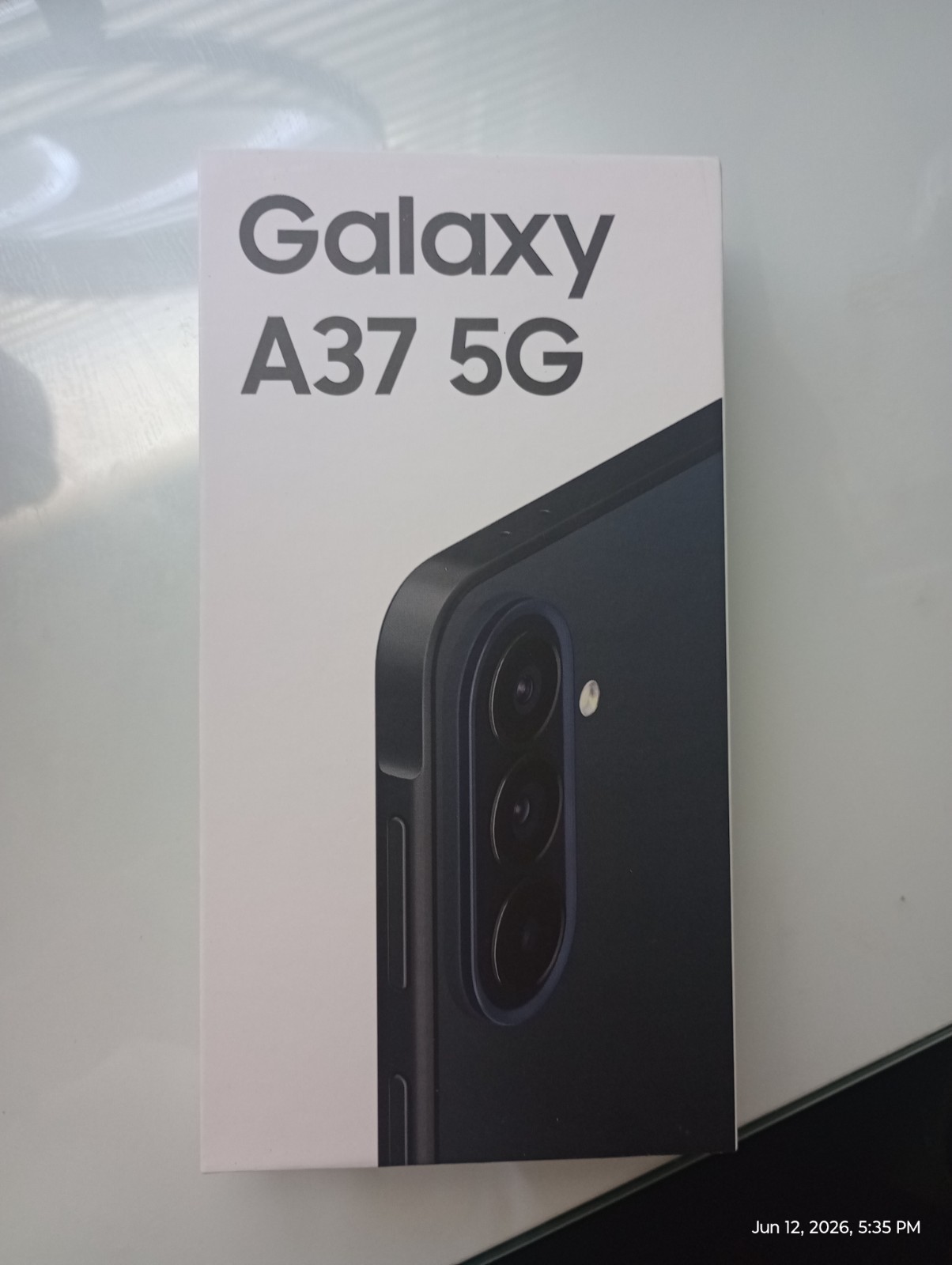 Samsung Galaxy A37 5G – 128GB Cricket Wireless – Charcoal – Locked