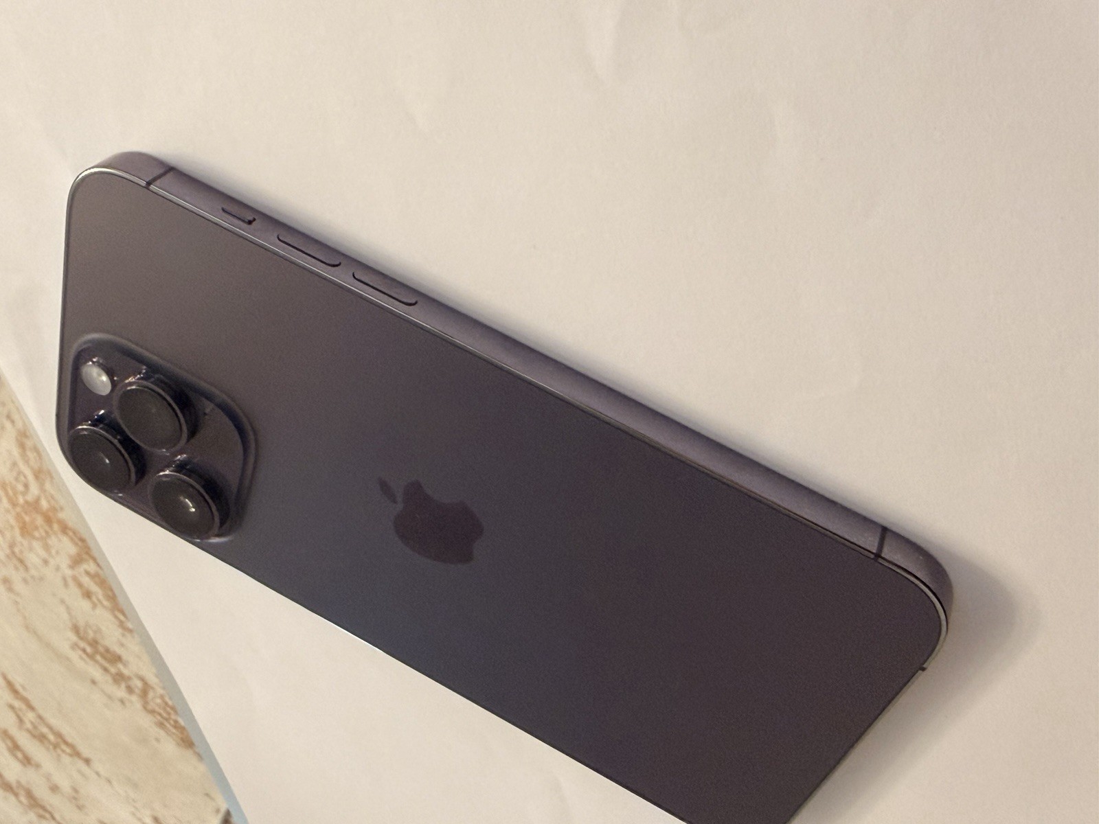 Apple iPhone 14 Pro Max – 1 TB – Deep Purple (Unlocked) – A2651
