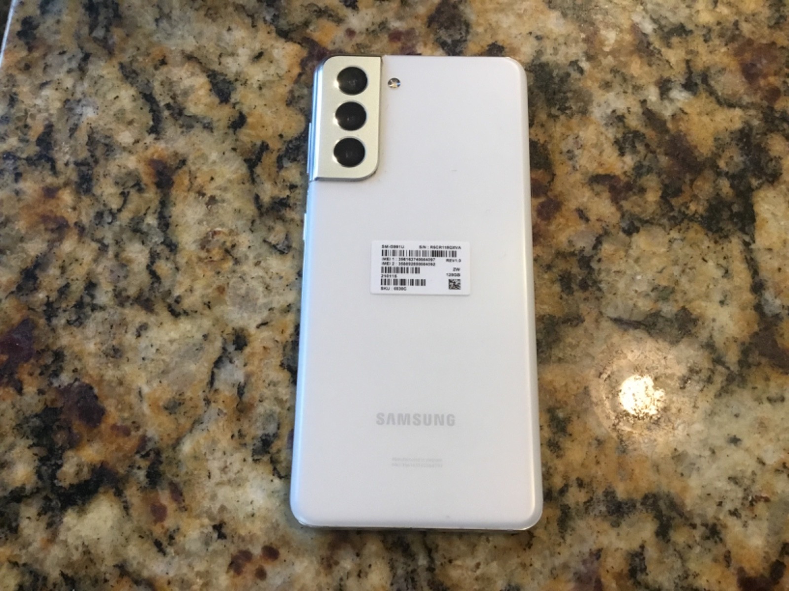 Samsung Galaxy S21 128gb phantom white Factory Unlocked EC