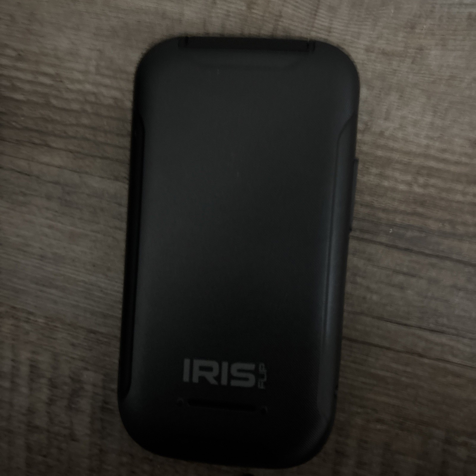 Used Consumer Cellular Iris eSim Flip Phone 8GB 5.0MP Camera 4G LTE Free Unlock