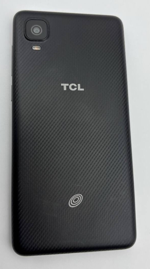 TCL A3 32GB Black Tracfone A509DL Android Smartphone 5.5 LCD 32GB 8MP Locked