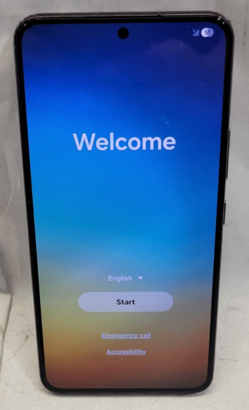 Samsung Galaxy S22 5G – 128GB – SM-S901U – OS:15 – SCREEN SCRATCHES – VZN LOCKED