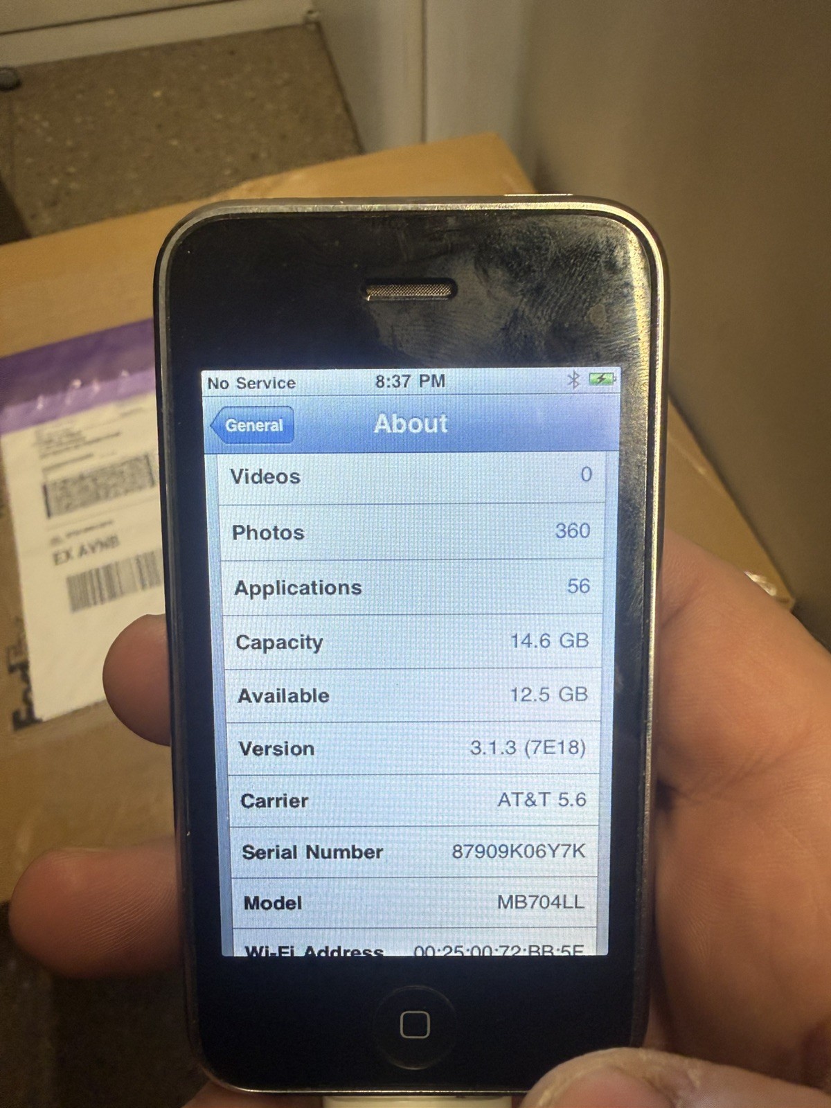 Apple iPhone 3G – 16GB – Black (AT&T) perfect condition ,100% authentic