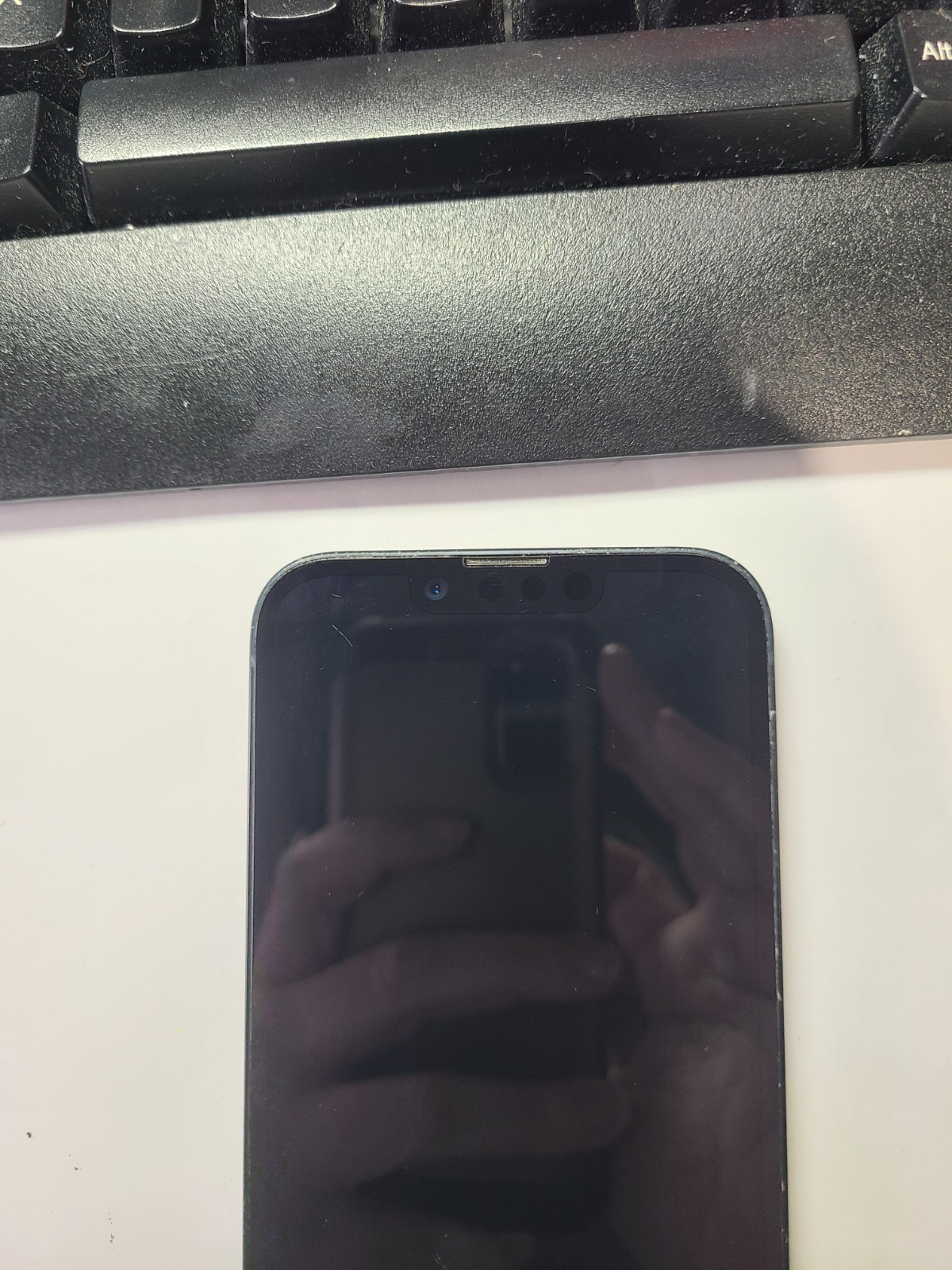 Apple iPhone 14 [A2649] AT&T Carrier ONLY Midnight 128GB iOS 26.5