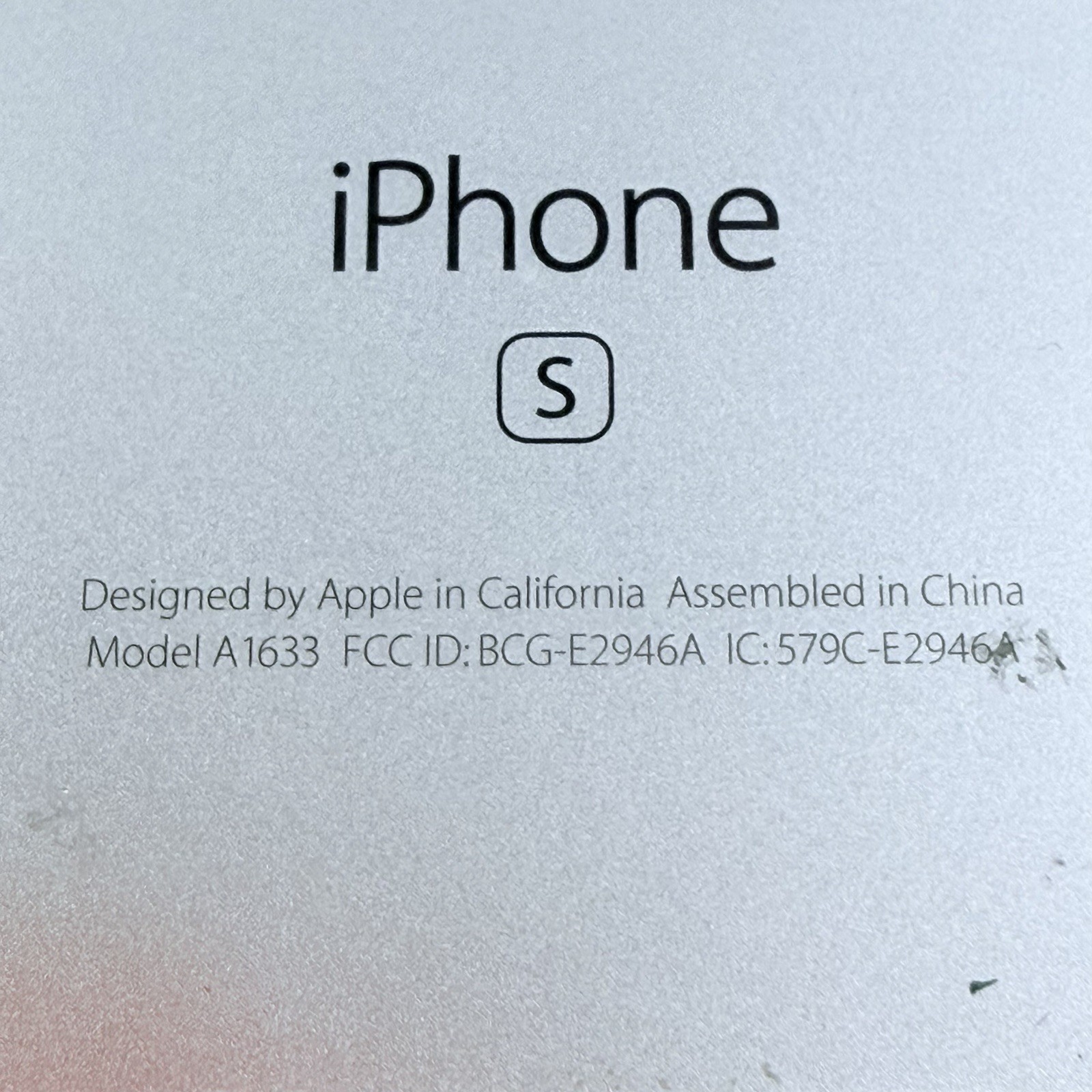 Apple Lot Bundle iPhone 6s, 3GS, & iPod Touch 2nd Gen UNTESTED PARTS ONLY