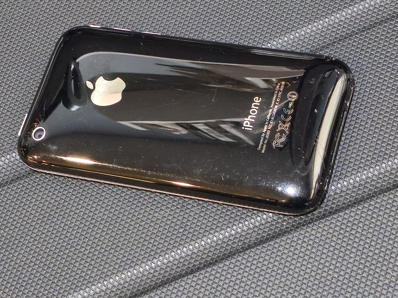 Apple iPhone Model A1303 Powers On Requires Activation | Read