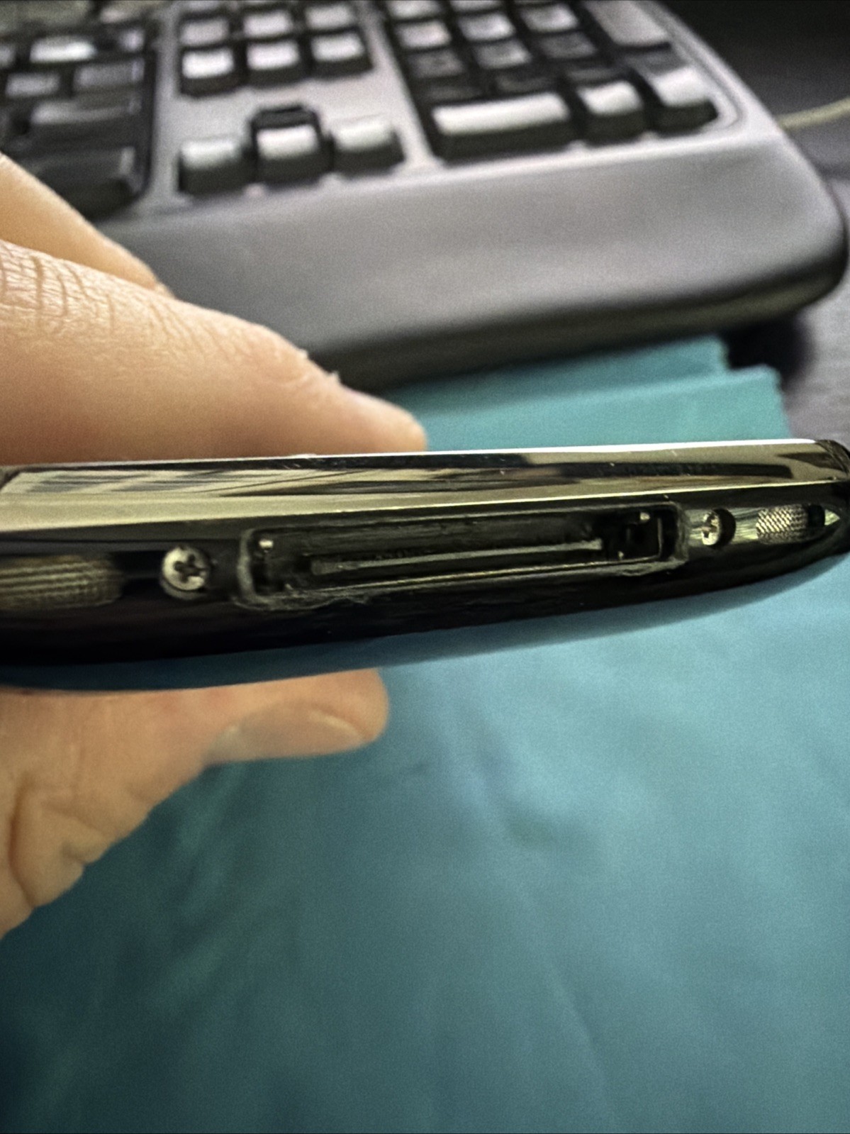 Apple iPhone 3GS • A1303 • Black • UNTESTED