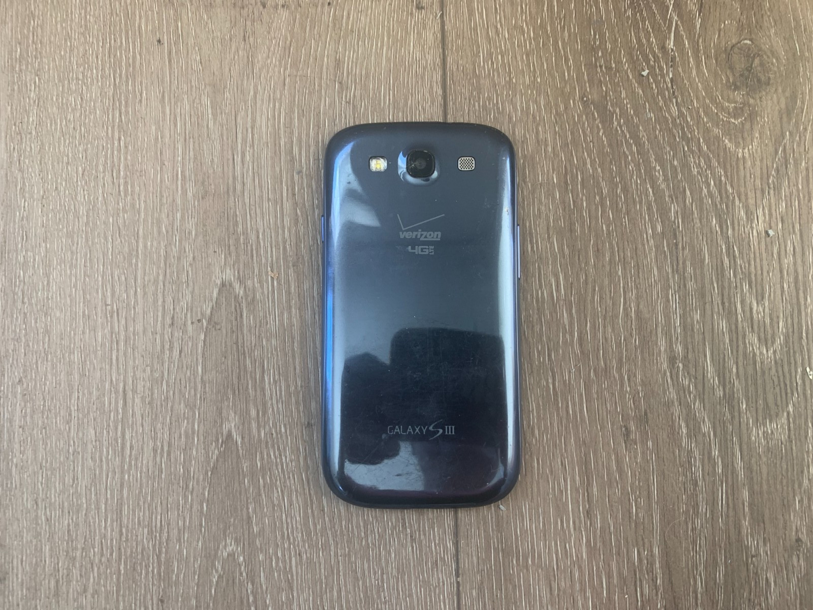 Samsung galaxy S III SCH-I535 4G 16GB Verizon Android Wireless Smartphone