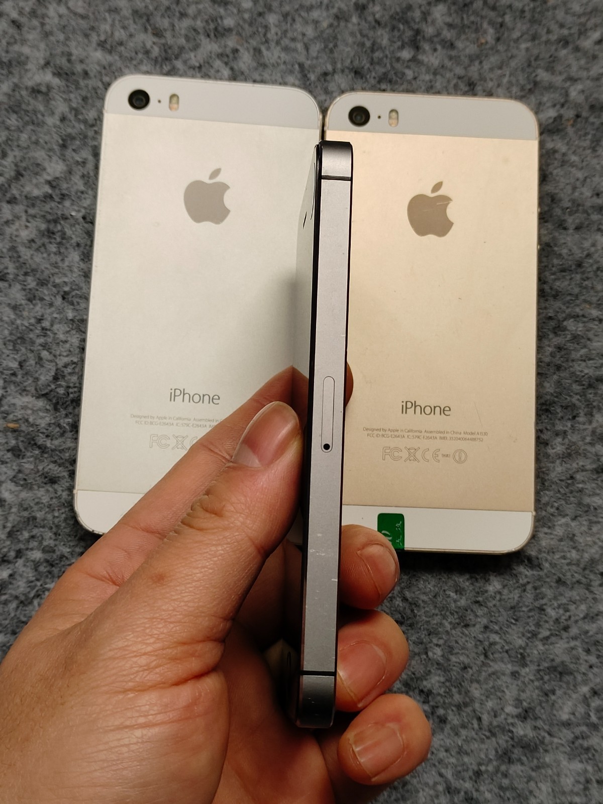 Apple iPhone 5s 16/32/64GB Gray/Silver/Gold Factory UNLOCKED any carrier 90%N ew