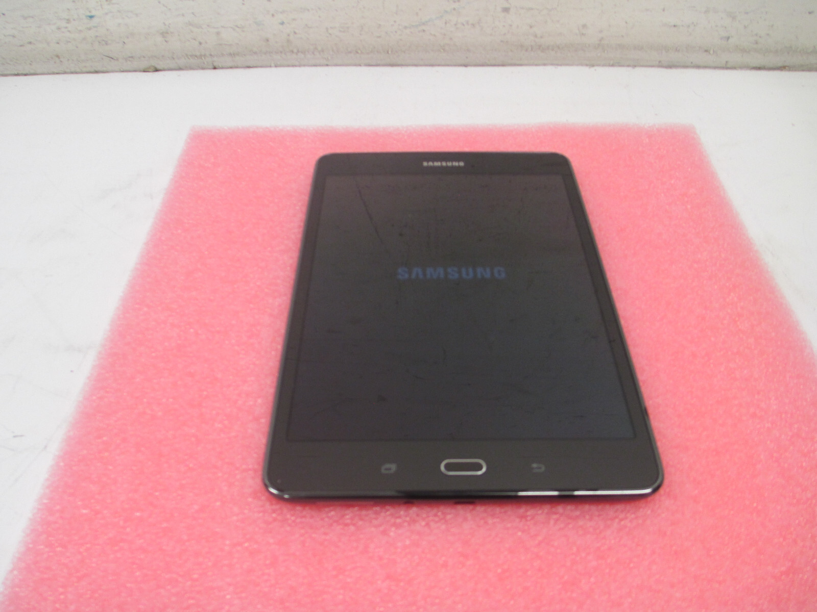 Samsung Galaxy Tab A SM-T350 8 in 16GB Wi-Fi Titanium Gray