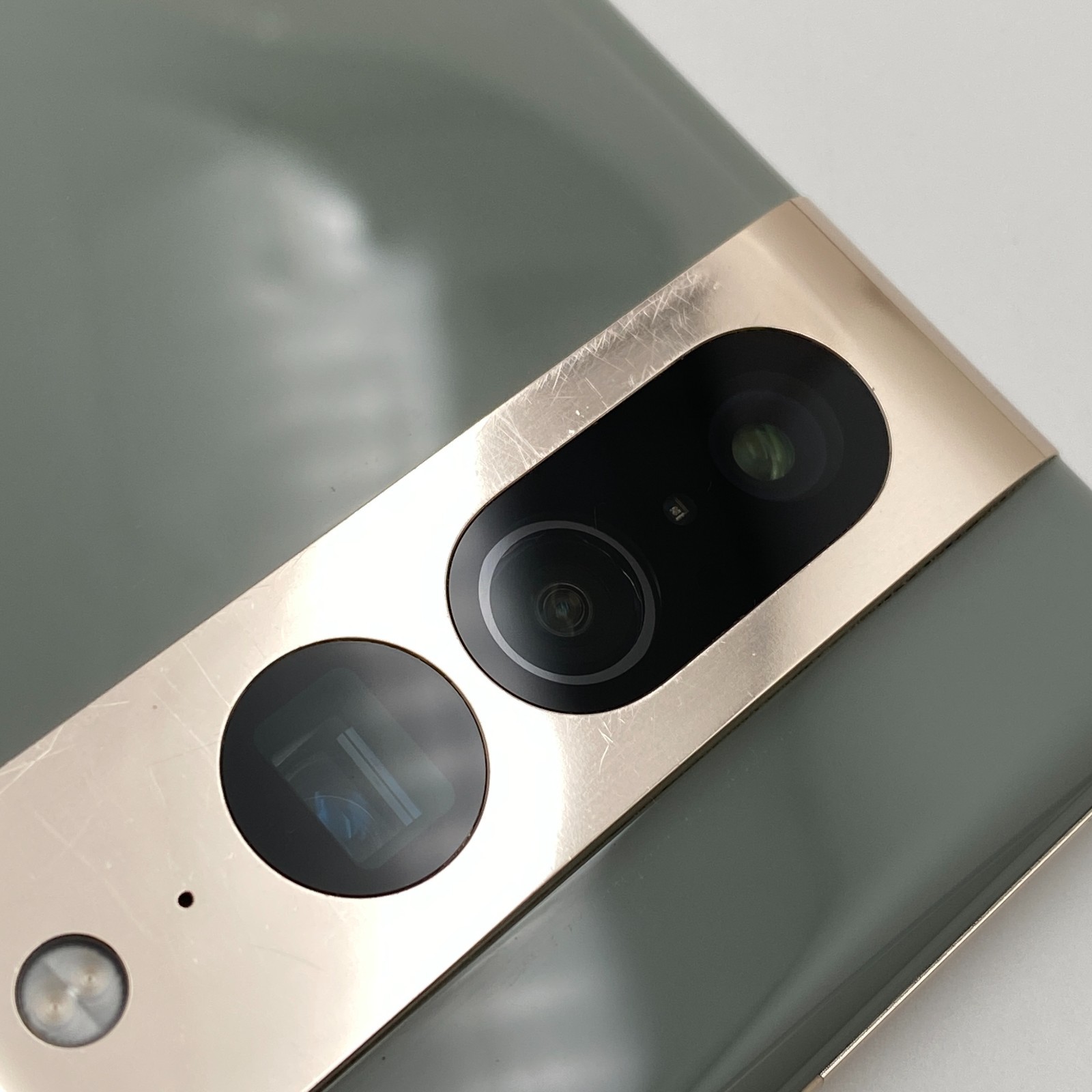 Google Pixel 7 Pro – 128GB – Hazel (Unlocked) – Very Good Condition