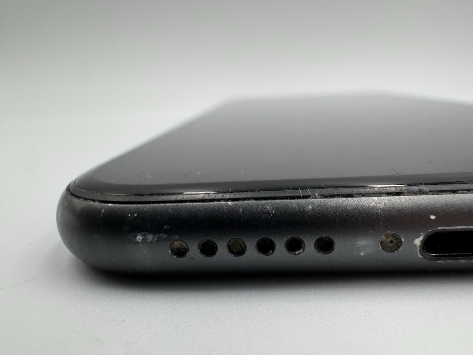 Apple iPhone 11 – A2111 (MWJE2LL/A) – 64GB – Unlocked – A13 Bionic – Tested