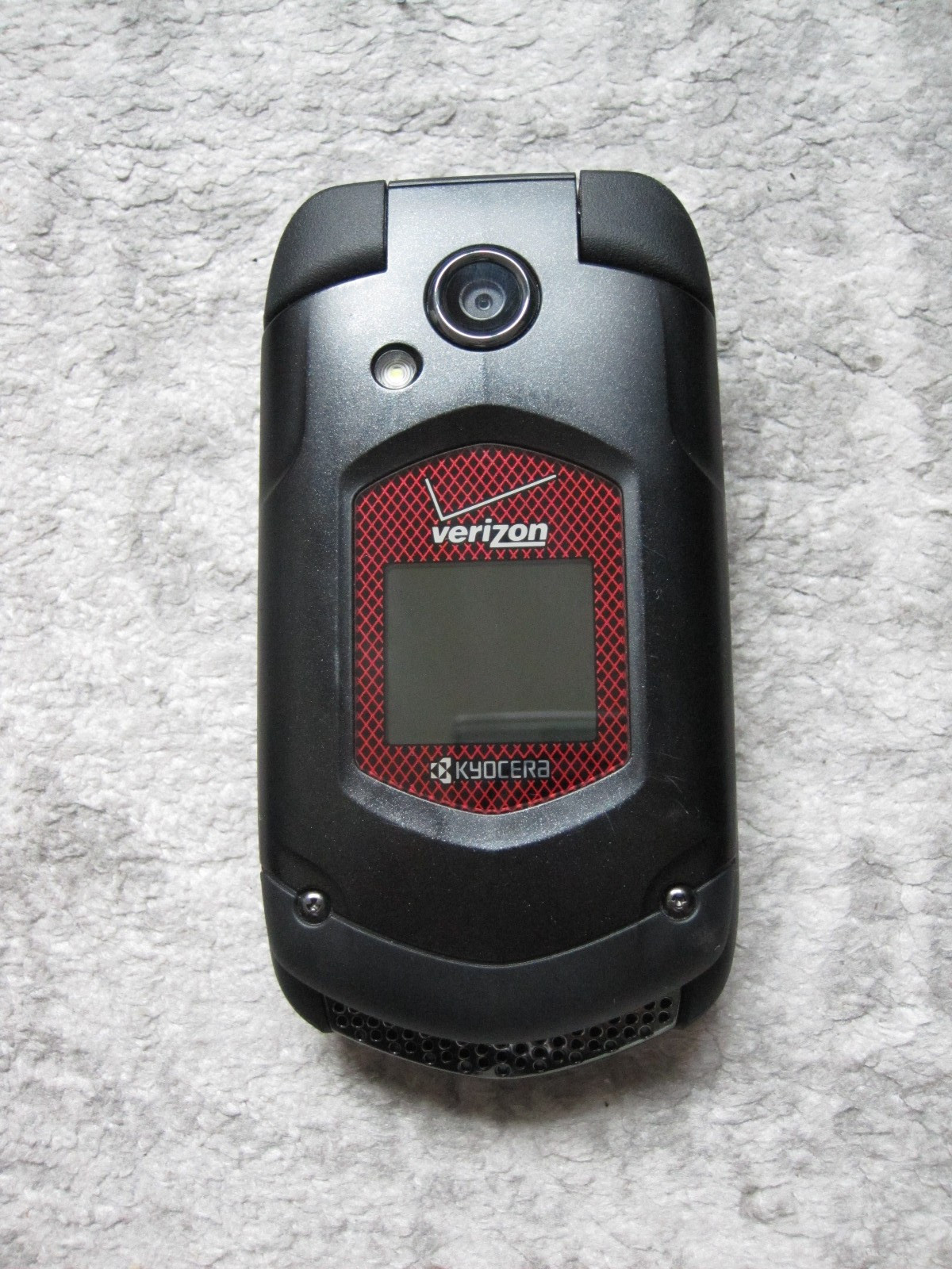 Kyocera DuraXV+ E4520PTT Basic 3G Rugged Flip Phone – Black – (Verizon) – Used