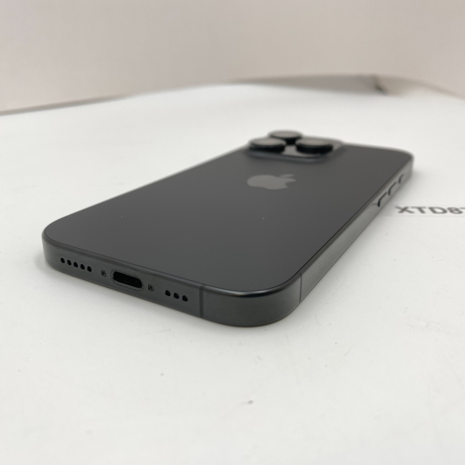 Apple iPhone 16 Pro – 128GB – Black Titanium (Unlocked) -Open Box