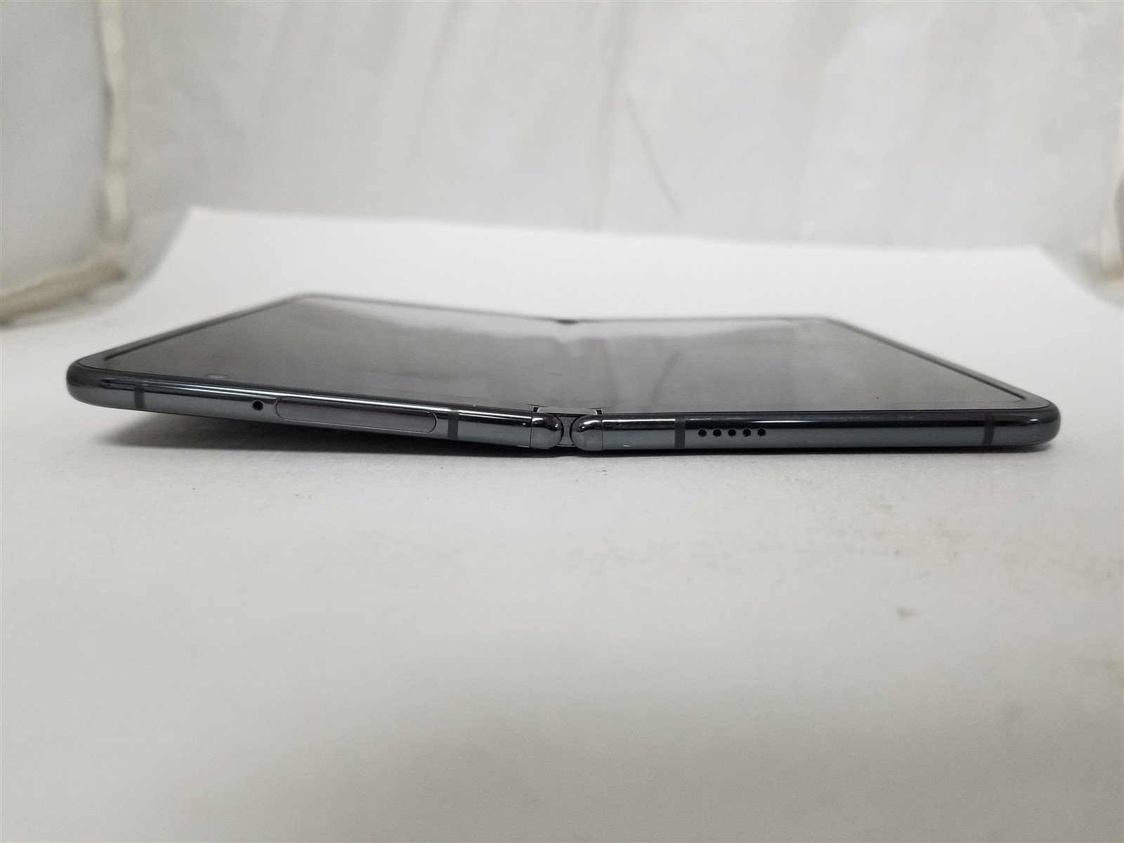 Google Pixel Fold 512GB Black G9FPL (Unlocked) Damaged zD2585