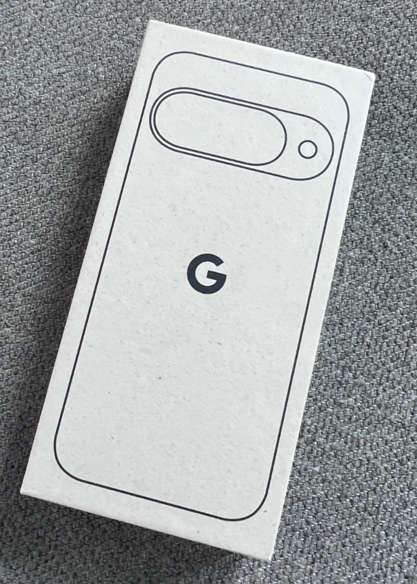 Google Pixel 10 – 128GB – Obsidian (Factory Unlocked) – Open Box NEW
