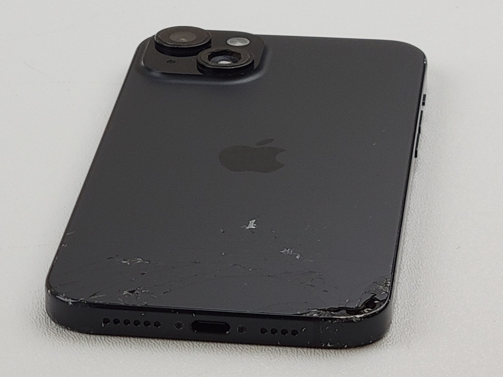 Apple iPhone 15 Plus (A2847) 128GB – Black (Unlocked) – *DAMAGED* – Clean IMEI