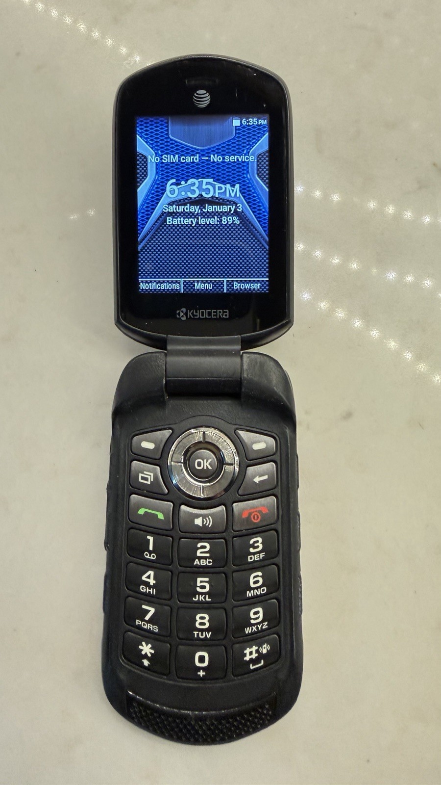 Kyocera E4710 Flip Phone Black/Gray Single SIM MicroSD Memory Card Slot
