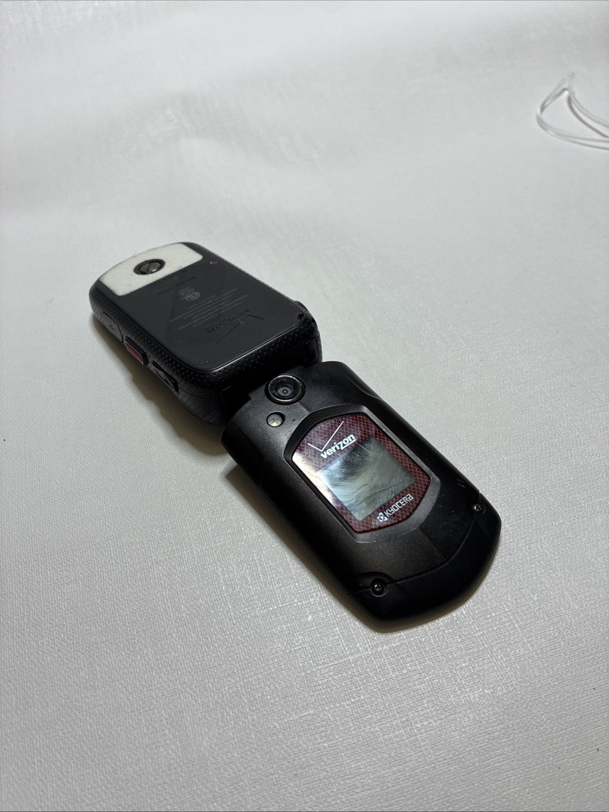 Kyocera DuraXV + / Dura XV Plus E4520PTT – Black ( Verizon ) Cellular Flip Phone