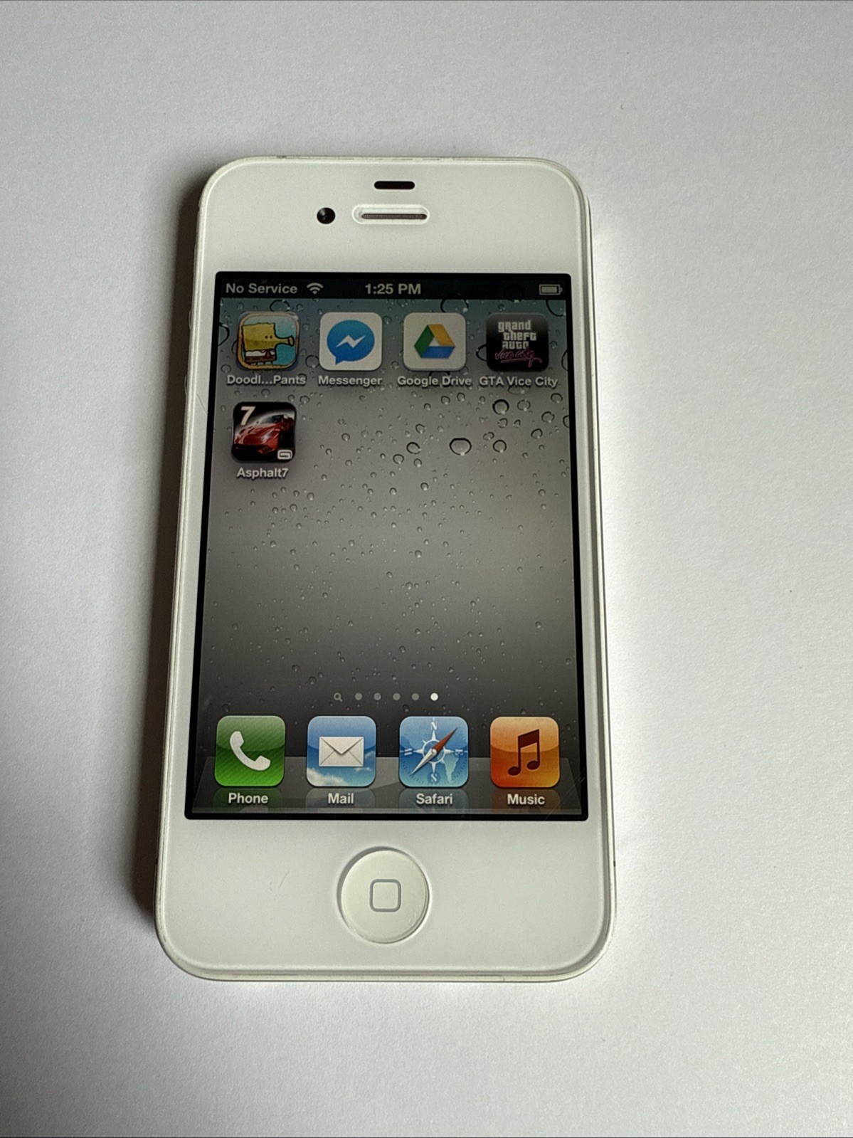 iPhone 4s – 16GB – White (AT&T Only) 40+ Games & Apps – iOS 6.1.3 – 93% BH