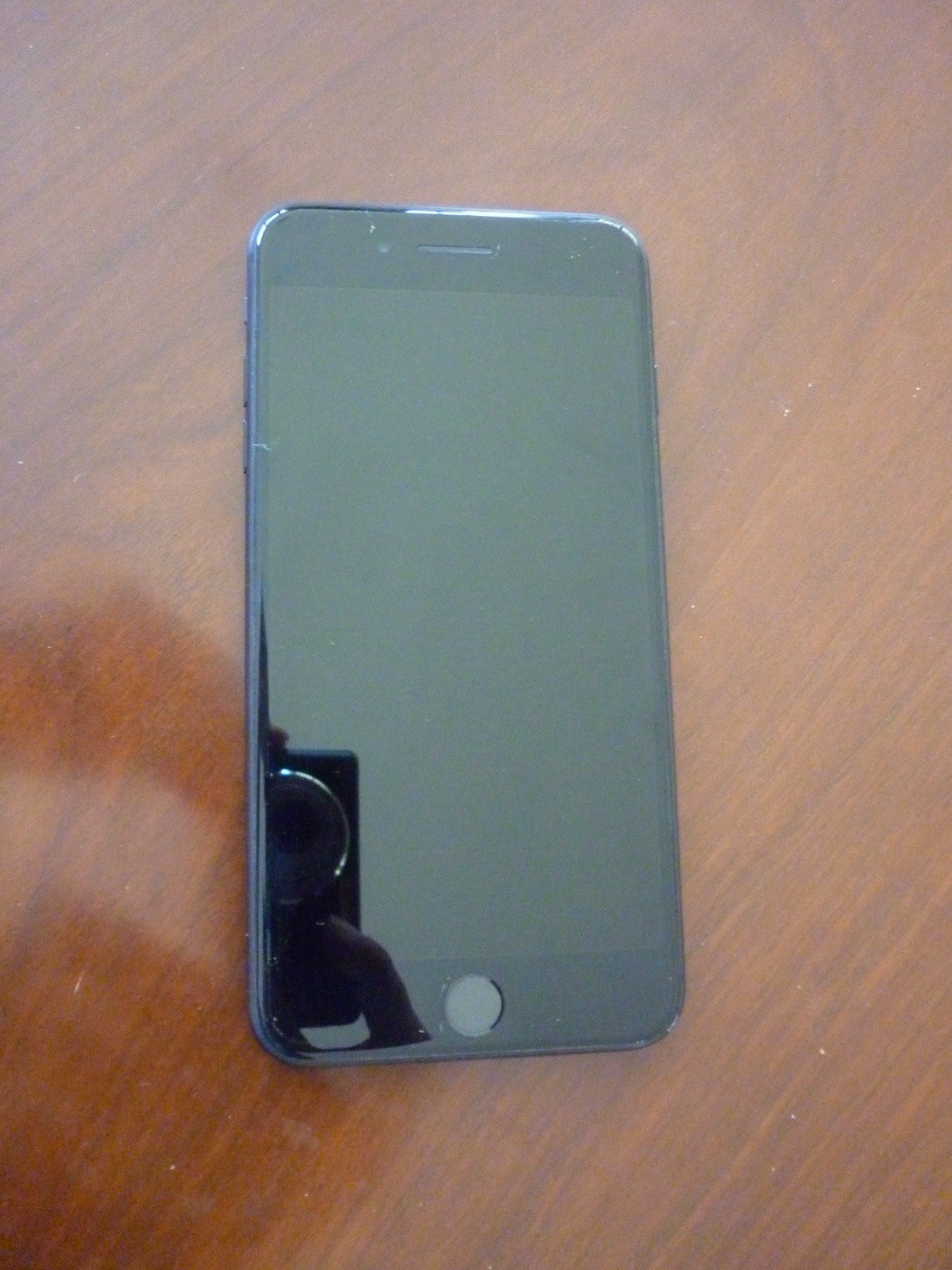Apple iPhone 8 Plus – 64 GB – Black 12MP Camera Bar Style Built-In Memory
