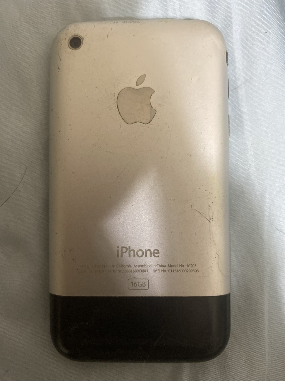 Used silver Iphone 4