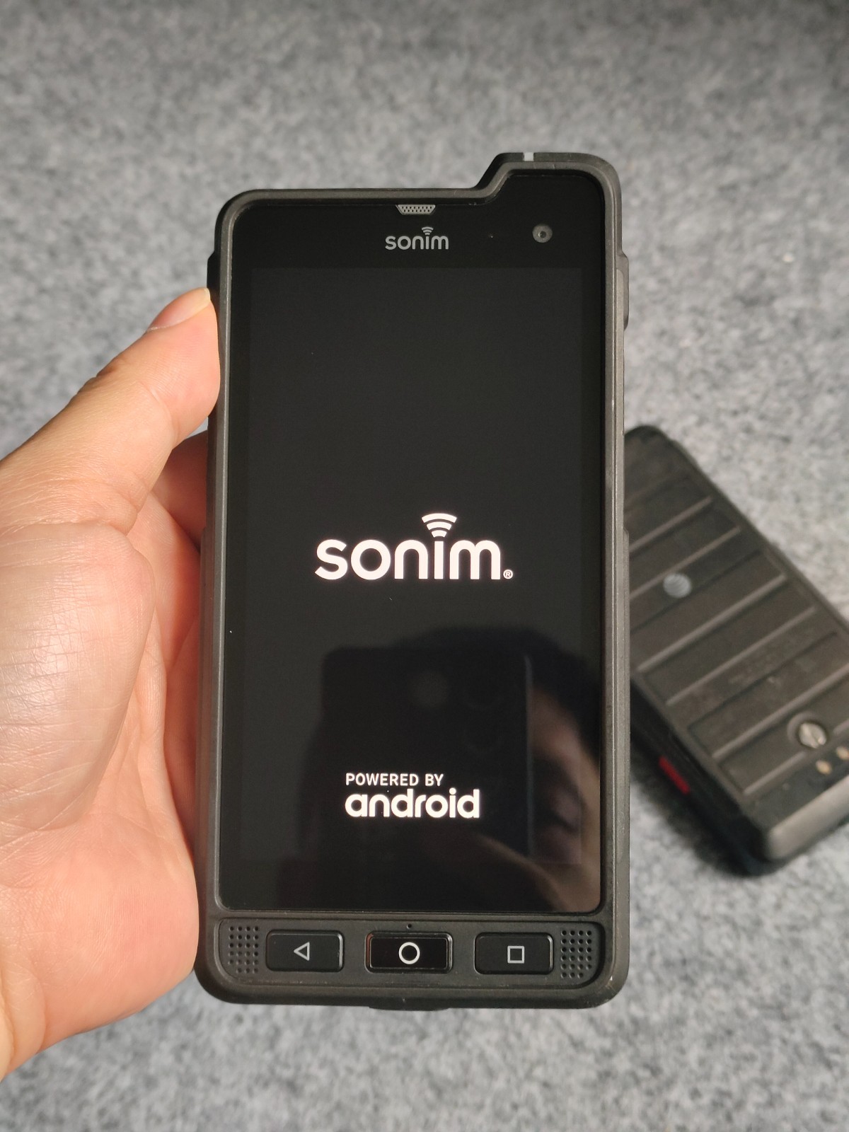 Sonim XP8 XP8800 Unlocked (CDMA & GSM) 64GB 4GB RAM Rugged Android Smartphone