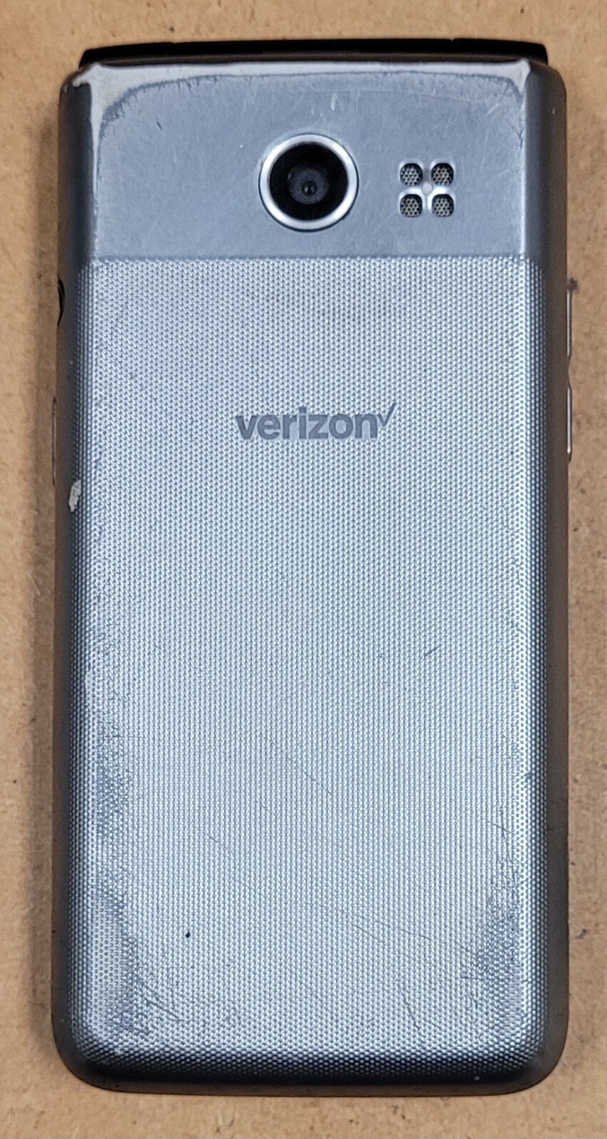 LG Exalt LTE VN220 – Gray and Black ( Verizon ) 4G VoLTE Flip Smartphone – READ