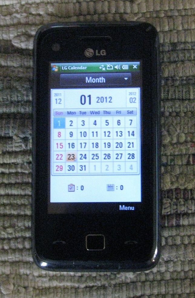 LG LGE-GM730 S-Class Touchscreen Mobile Cell Phone 5.0 MP Camera 8GB 2009 AS IS