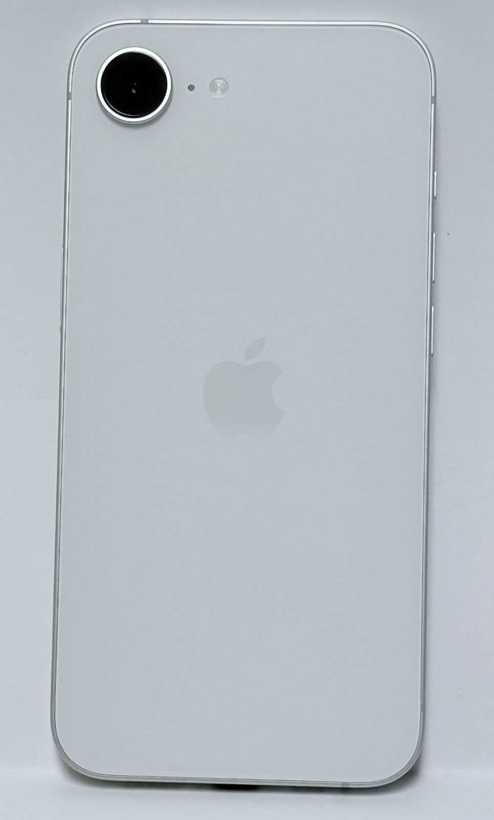 Apple iPhone 16e 5G 128GB eSIM MD0E4LL/A- Carrier Lock