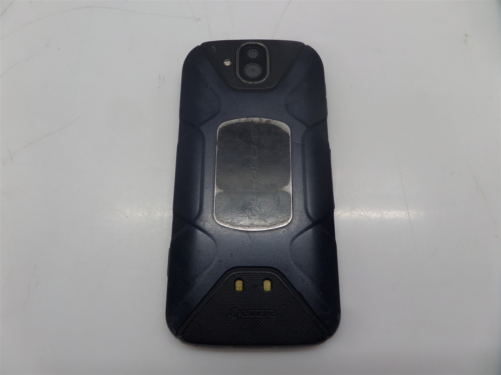 Kyocera DuraForce Pro E6820 32GB Android Smartphone Unlocked – Black