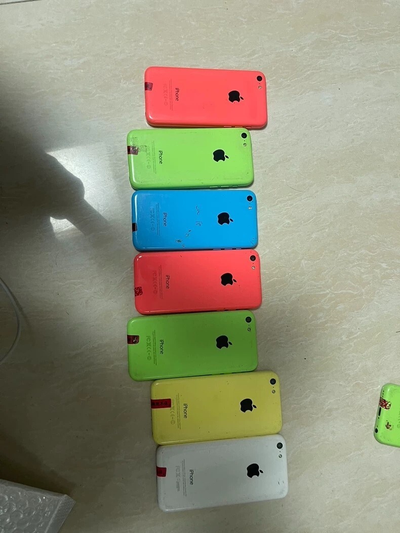 Apple iPhone 5C Unlocked New Battery 8/16/32GB BLUE/GREEN/PINK/WHITE/ YELLOW US