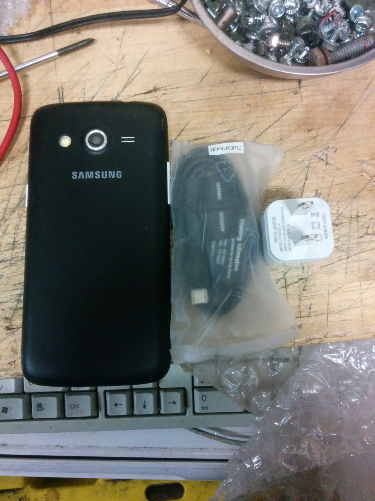 Samsung Galaxy Core LTE – 16 GB 4.4.2 SM-G386W – White (Unlocked)