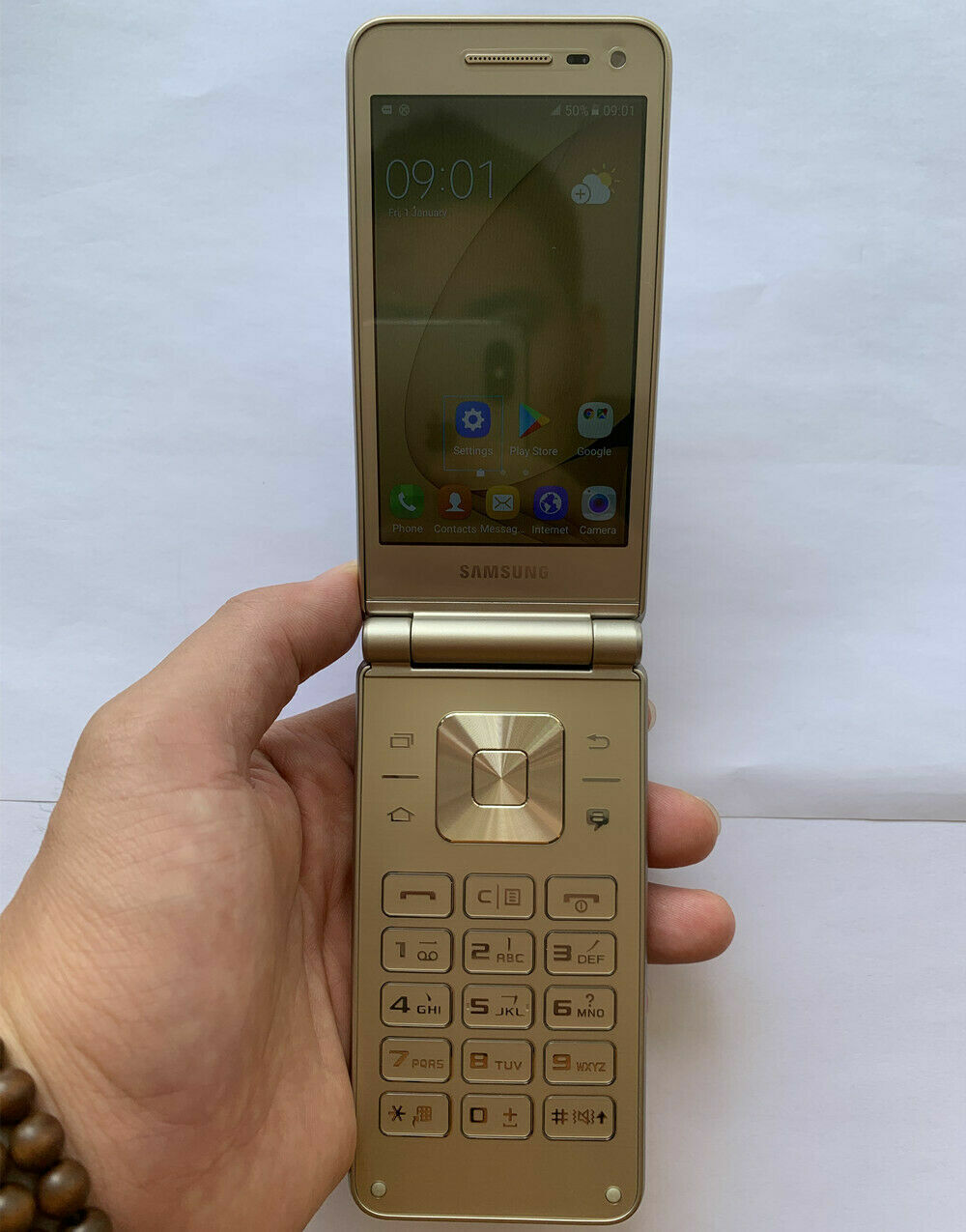 Samsung Galaxy Folder G1600 16GB Dual SIM LTE Flip Unlocked Smart Phone Open Box