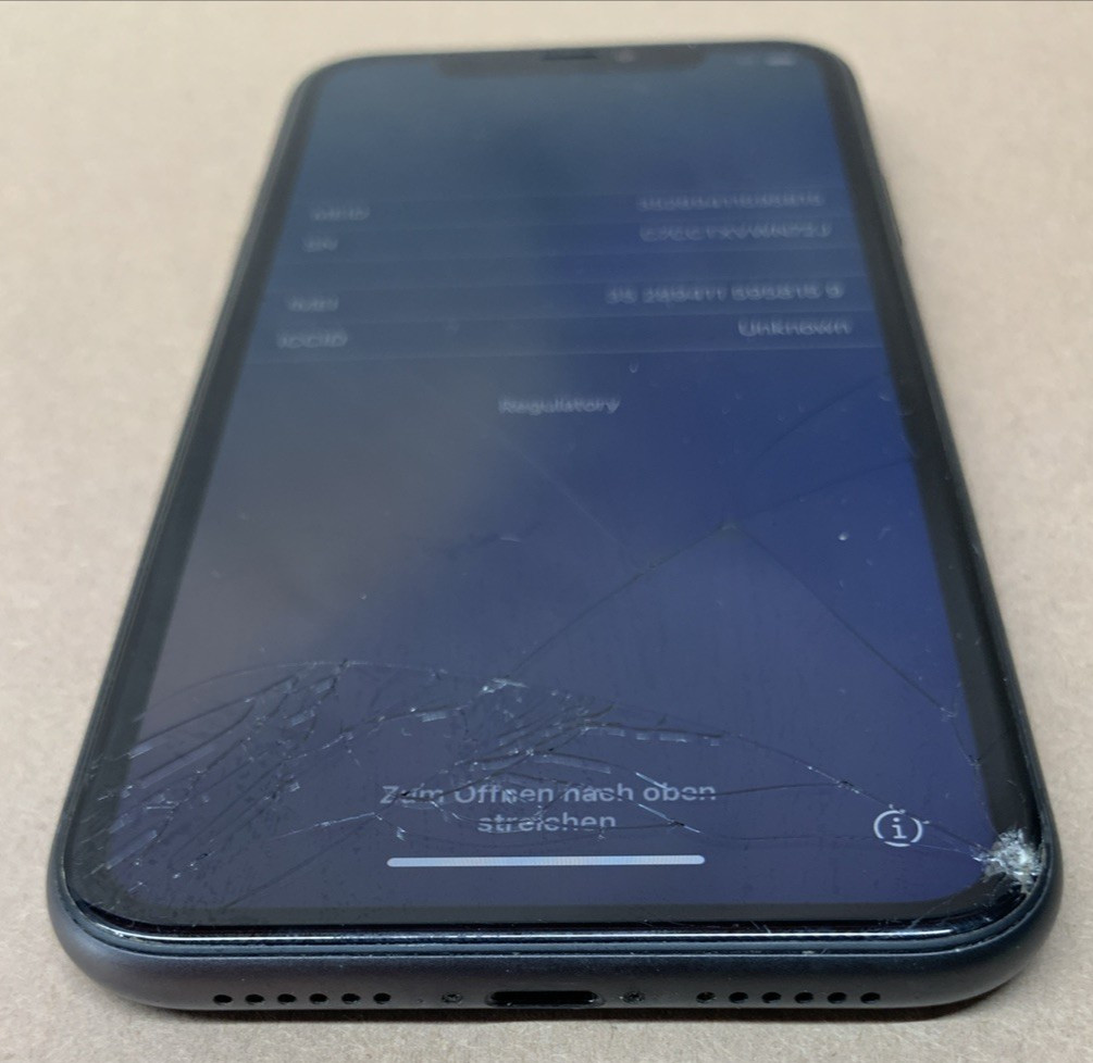 Apple iPhone 11 | 64GB | MWL72LL/A | A2111 | 4GB RAM | Black | ICL | Tested