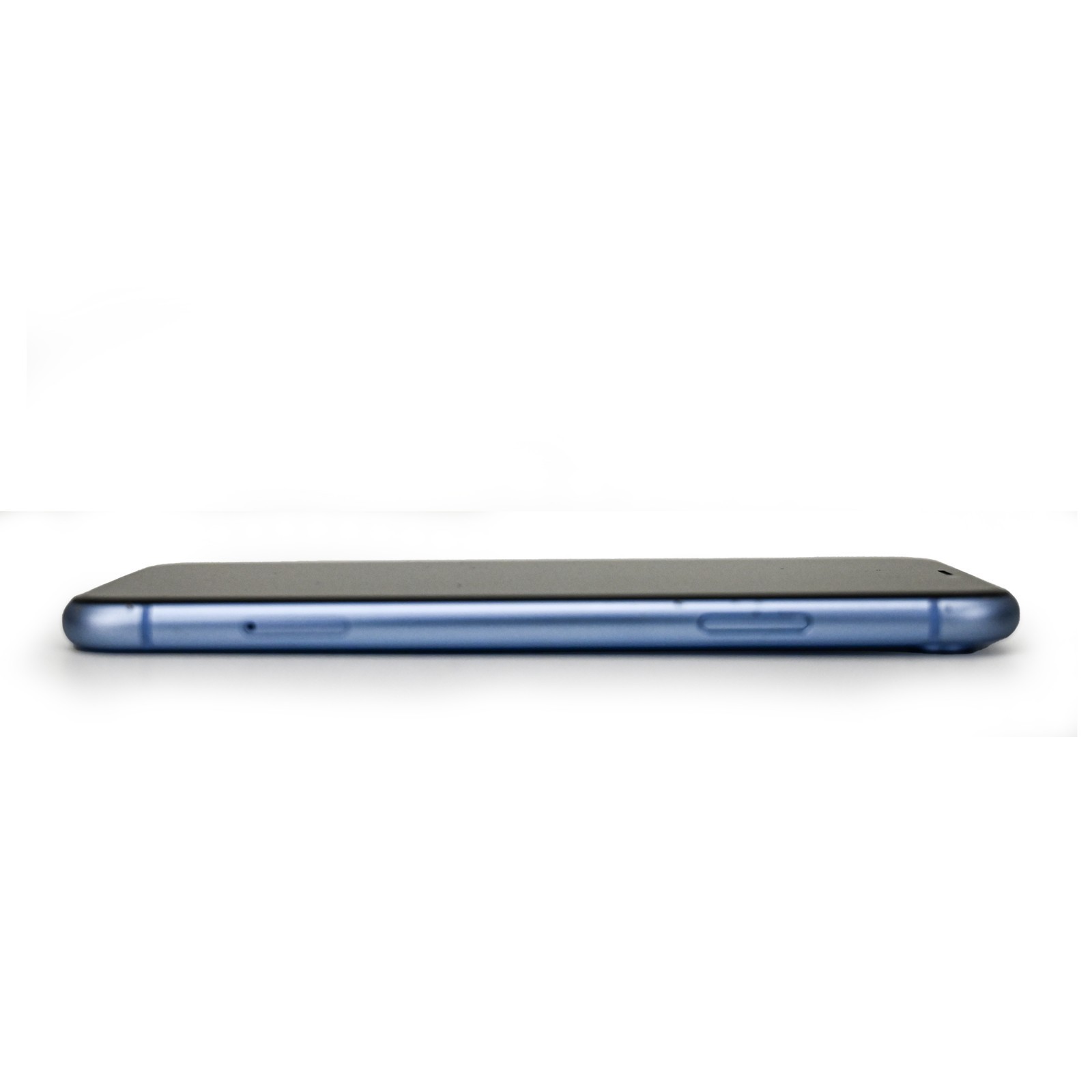 Apple Iphone Xr Model: MT352LL/A (A1984) 64GB Capacity 98% Battery Health