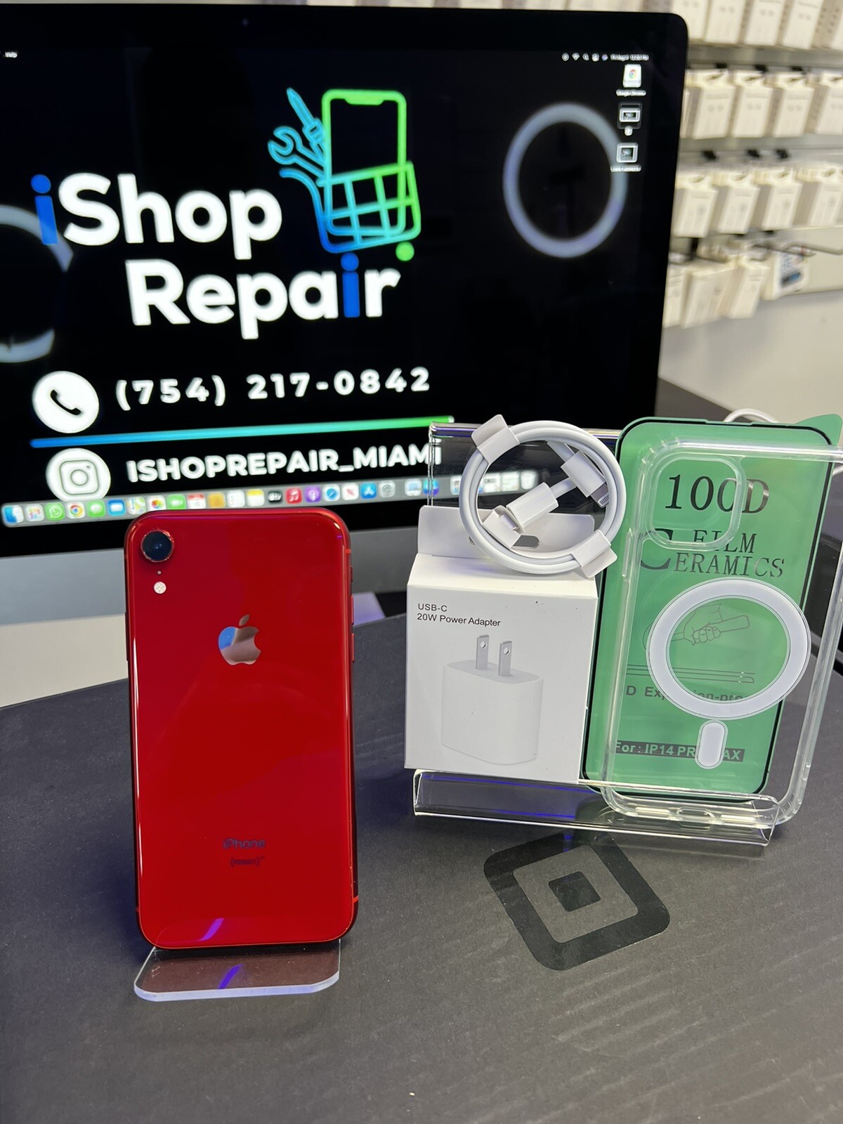 Apple iPhone XR (PRODUCT)RED – 64GB – (Unlocked) A1984 (CDMA + GSM)
