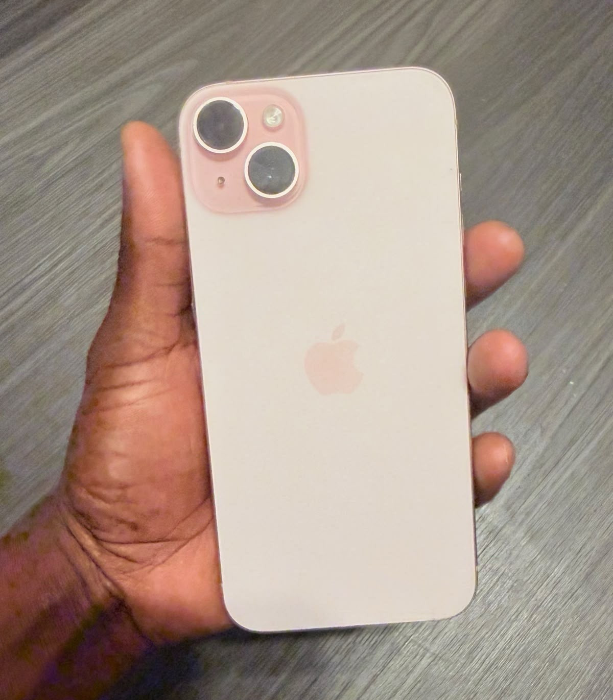 Apple iPhone 15 128GB Pink 6.1in iOS 5G Metro Bluetooth Wi‑Fi 12MP Used
