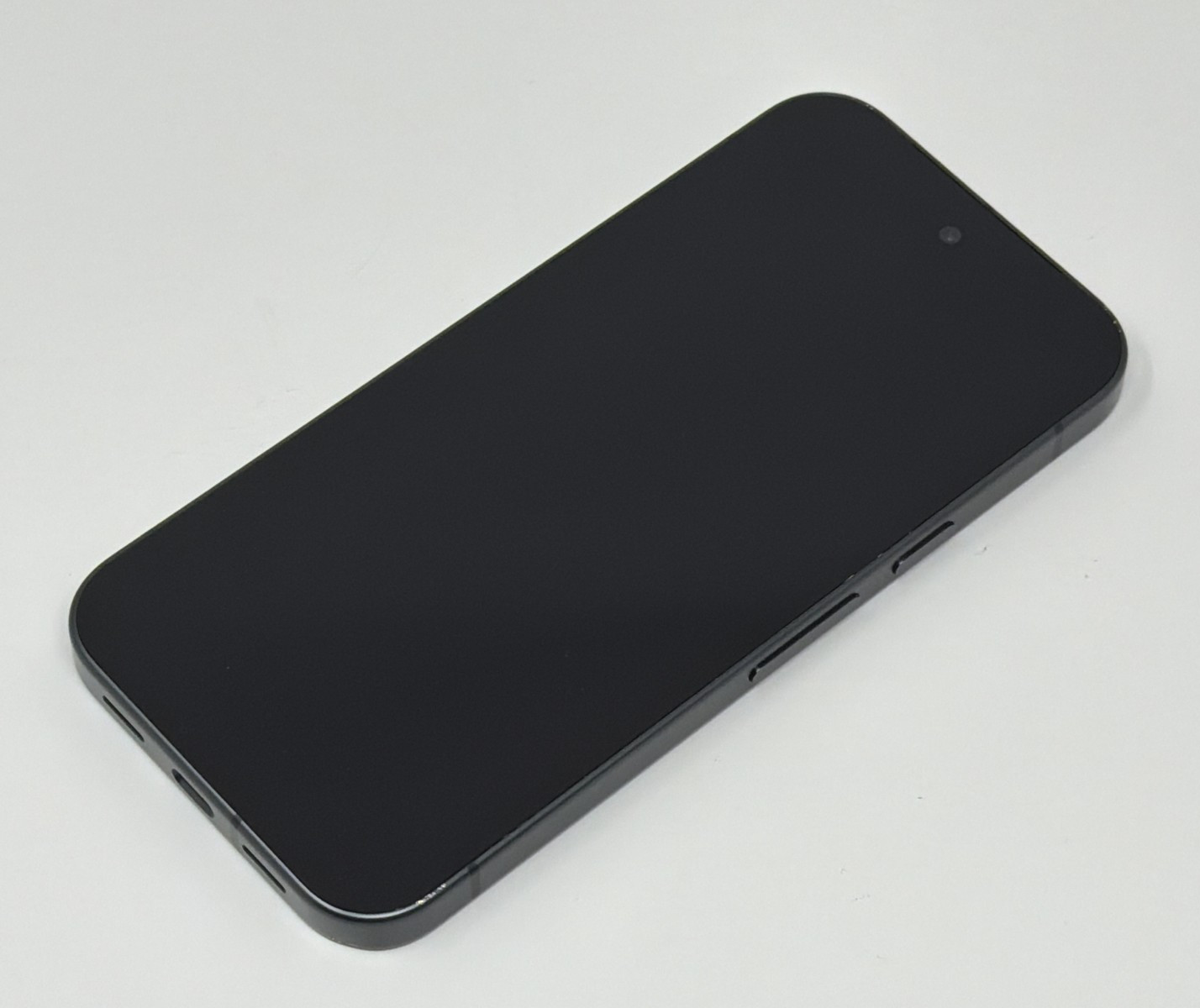 Google Pixel 10a – 128GB – Obsidian WiFi Only (T-Mobile) GE1GQ Defective