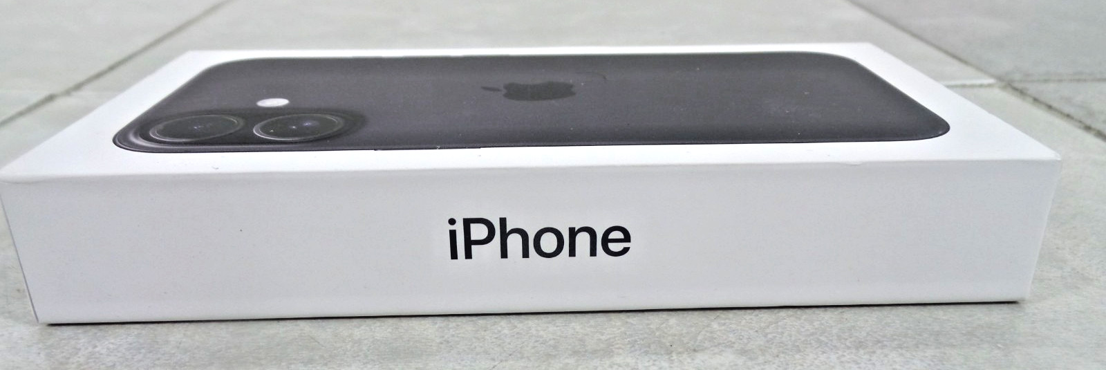 APPLE IPHONE 16 128GB A3081 MYAP3LL/A TRACFONE/STRAIGHT TALK – BLACK