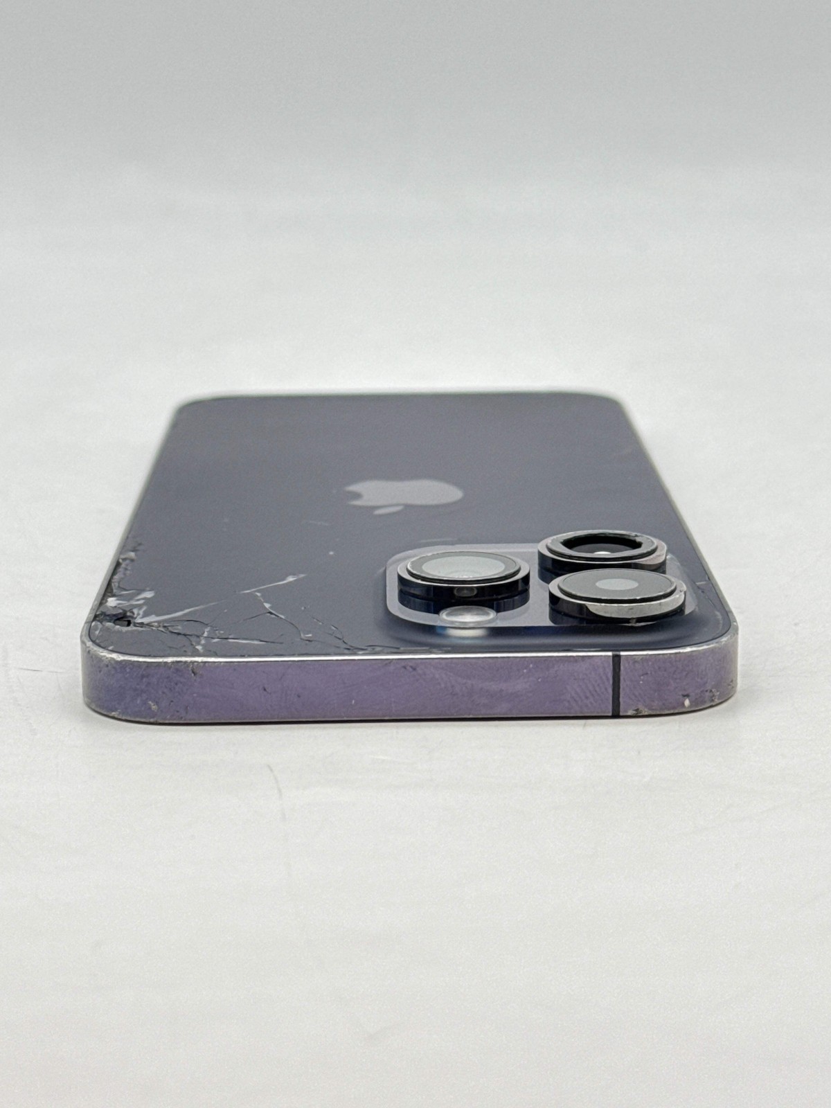 Unlocked Apple iPhone 14 Pro Max A2651 128GB Deep Purple – Cracked Read!