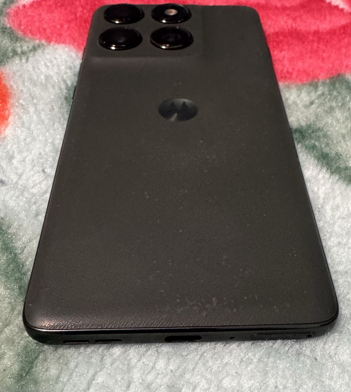Motorola Edge 2025 Unlocked/XT2519-1 ,Deep Forest 256GB 8GB Ram