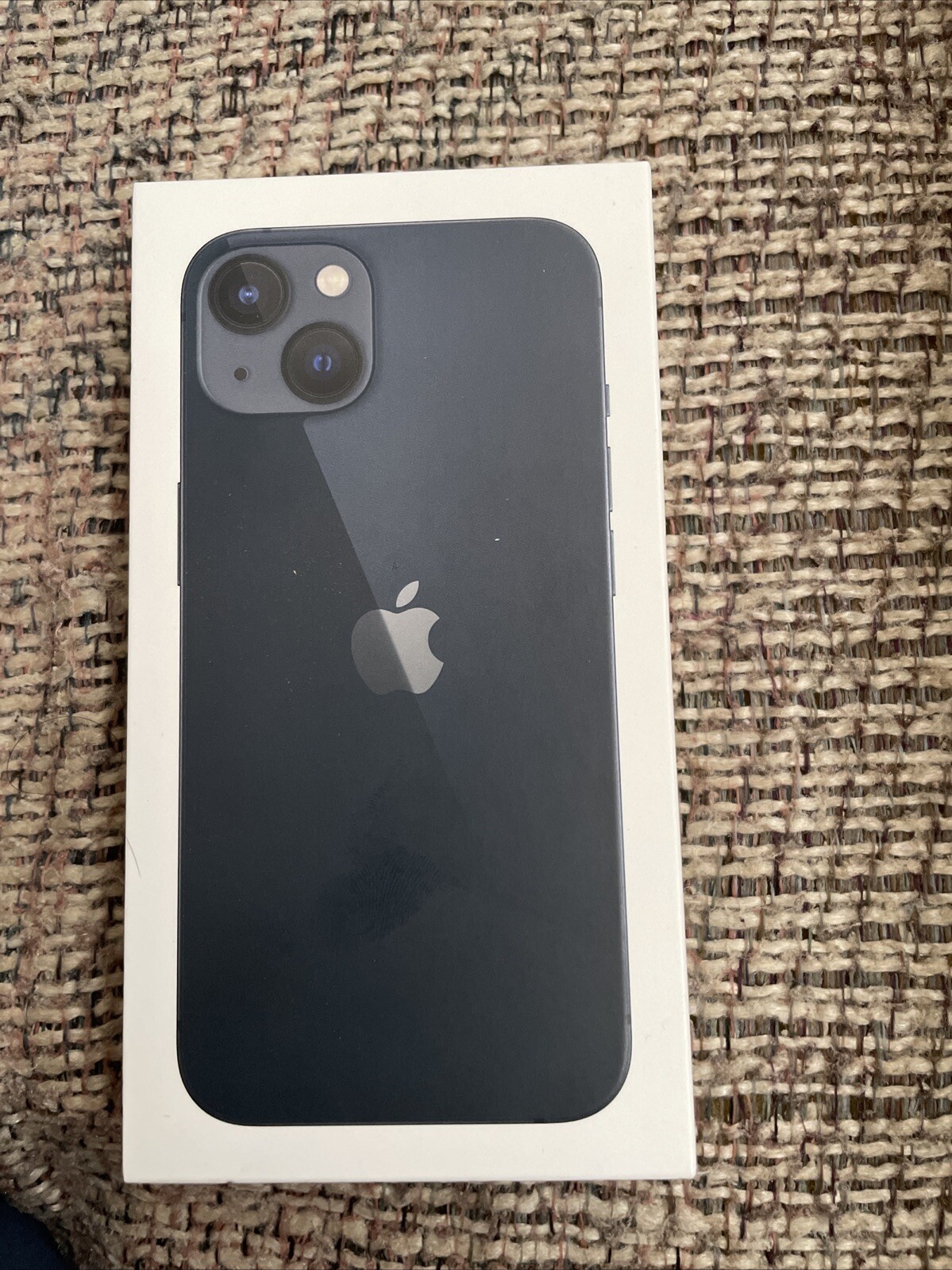 Apple iPhone 13 – 128 GB – Black (Unlocked) (Dual SIM (SIM + eSIM))
