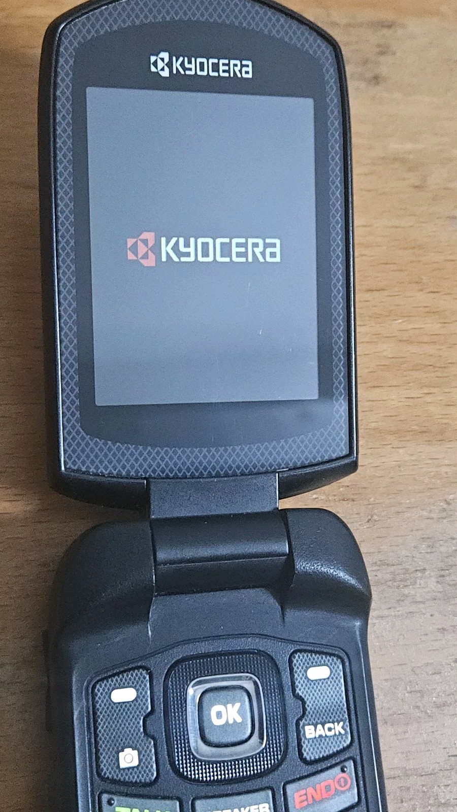 Kyocera Duraxtp E4281 – 16GB – Black (Sprint)